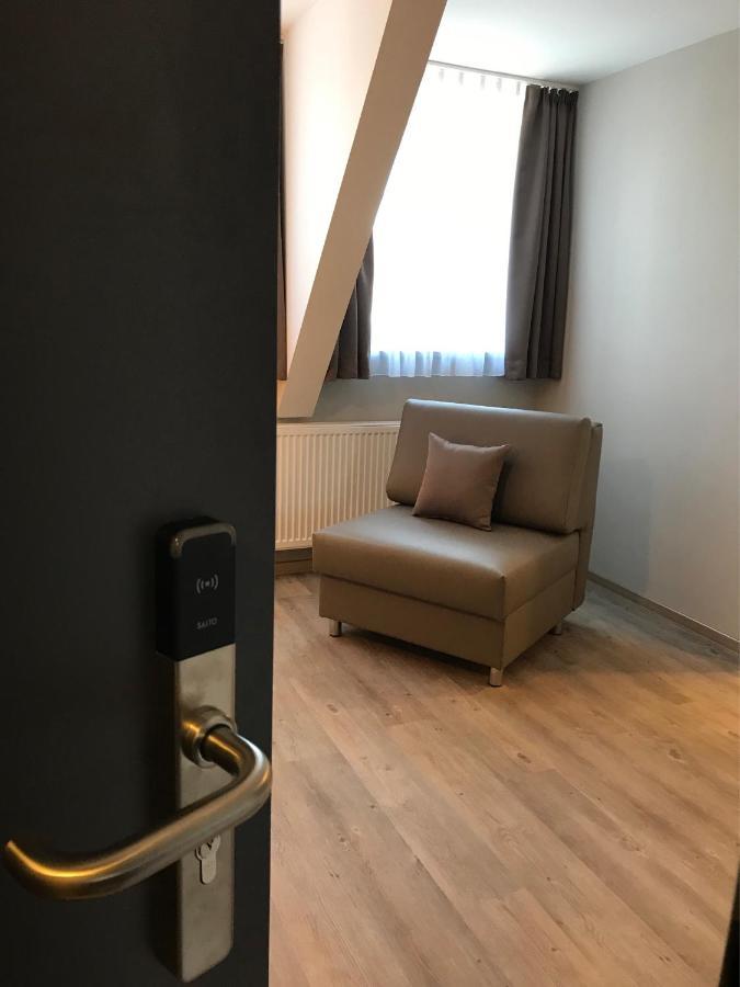 Hotel-Gasthof Neue Post Leutershausen  Exteriér fotografie